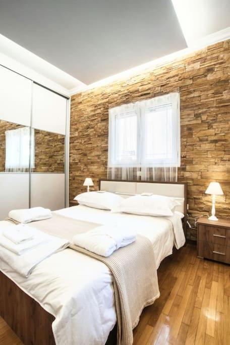 Kifisia Kallisti Suites Афіни Екстер'єр фото